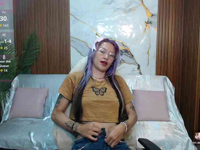 alonddra-tay webcam