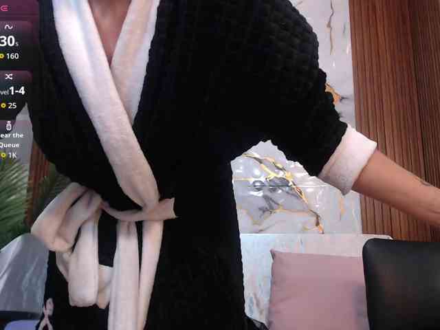 alonddra-tay webcam