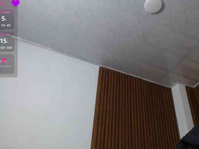 alonddra-tay webcam