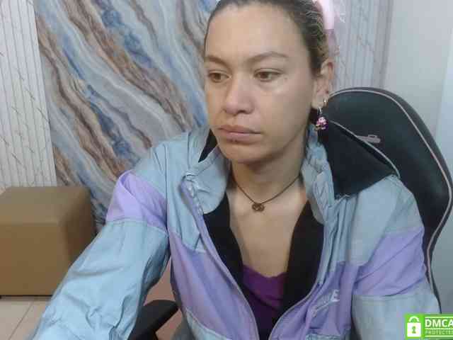 alonddra-tay