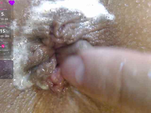 alonddra-tay webcam