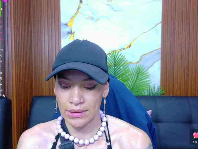 alonddra-tay webcam