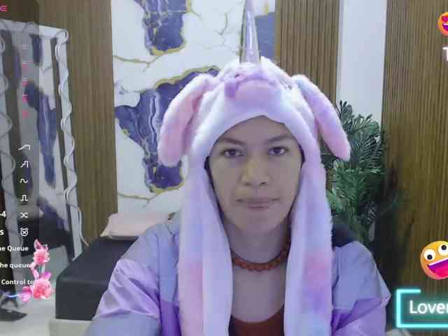 alonddra-tay webcam