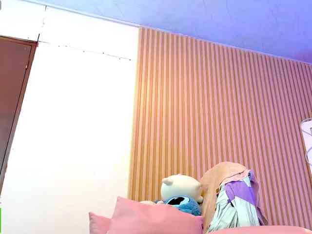 alonddra-tay webcam
