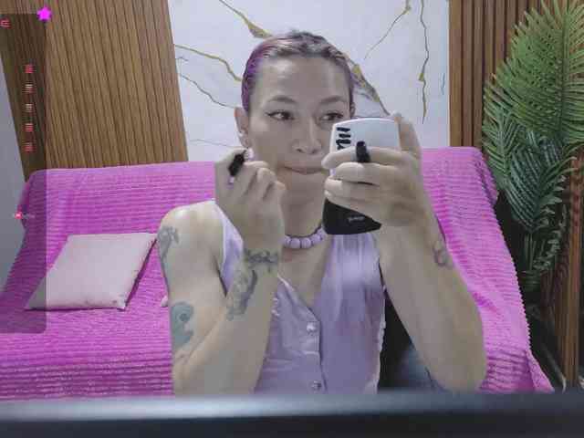 alonddra-tay webcam