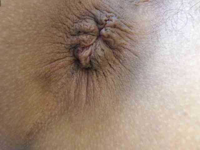 alonddra-tay webcam
