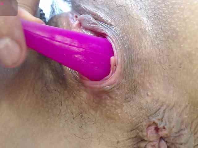 alonddra-tay webcam
