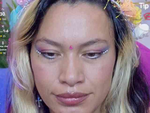 alonddra-tay alonddra-tay