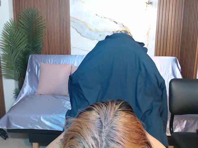 alonddra-tay webcam