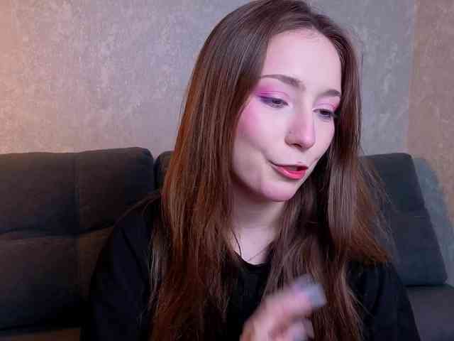 LunariaLive Sex Cam Show