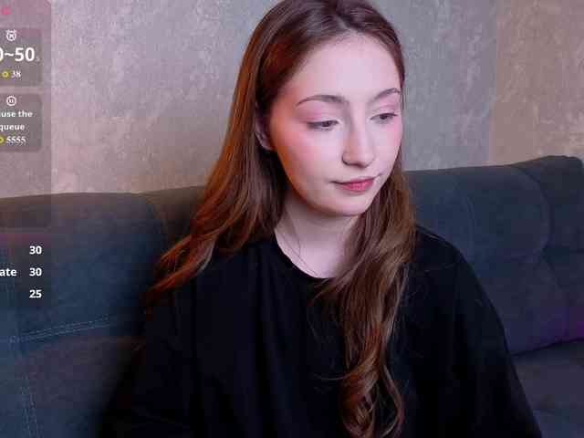 Model: LunariaLive