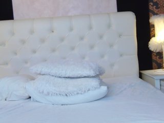 Mari-Lou Porn Show