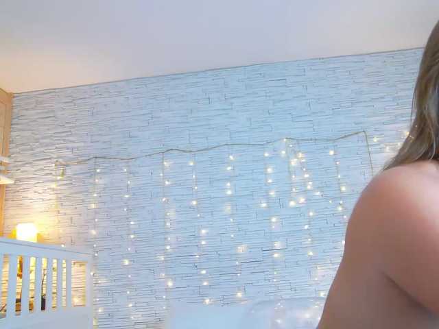 Mari-Lou live cam on BongaCams