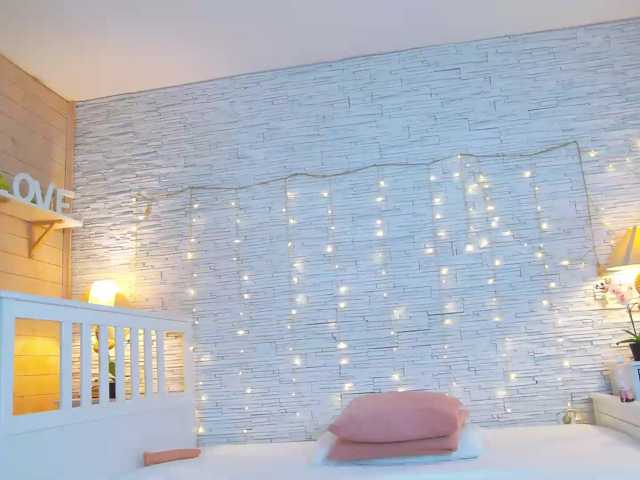 Mari-Lou live cam on BongaCams
