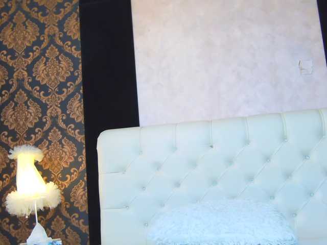 Mari-Lou live cam on BongaCams