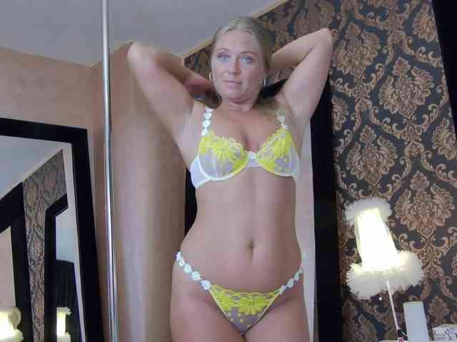 Mari-Lou webcam
