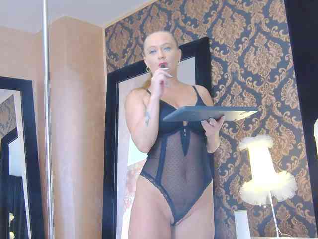 Mari-Lou webcam
