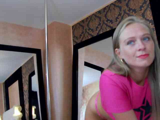 Mari-Lou webcam