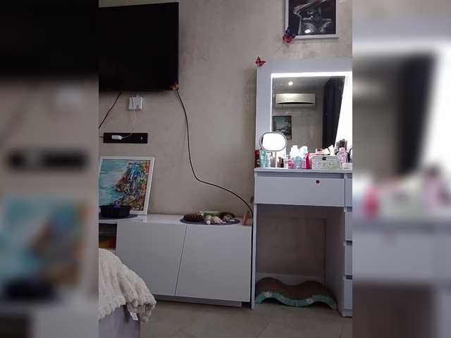 KissMiSveet1234 live cam on BongaCams