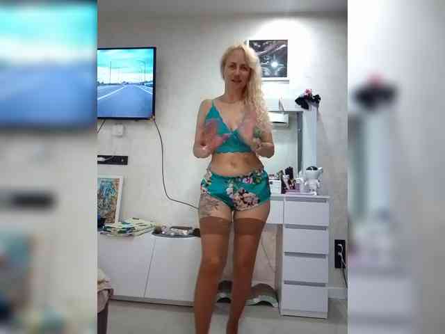 KissMiSveet1234 webcam