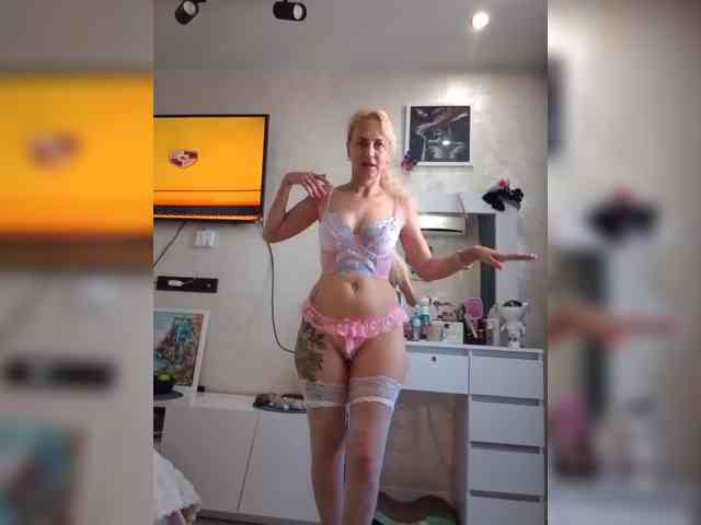 KissMiSveet1234 webcam