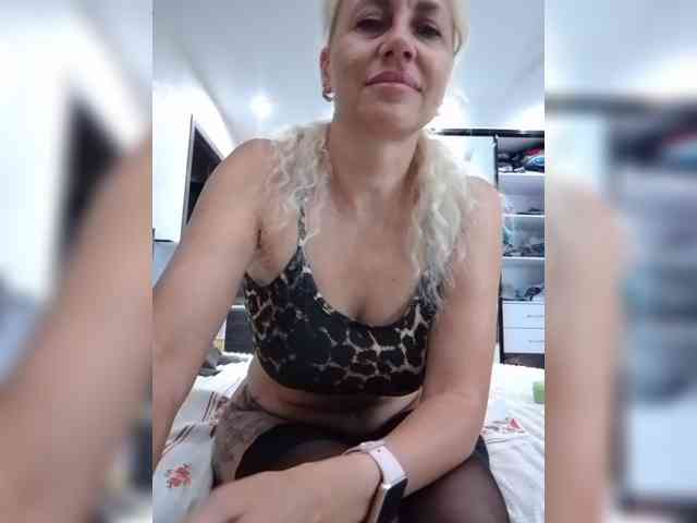 KissMiSveet1234 Sex Cam Show