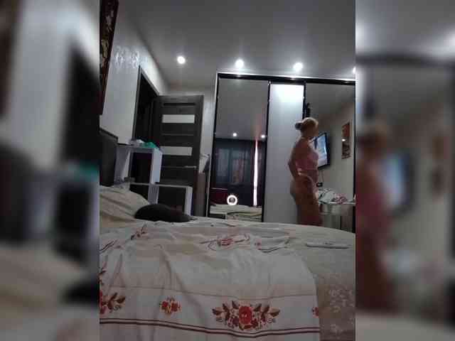 KissMiSveet1234 webcam