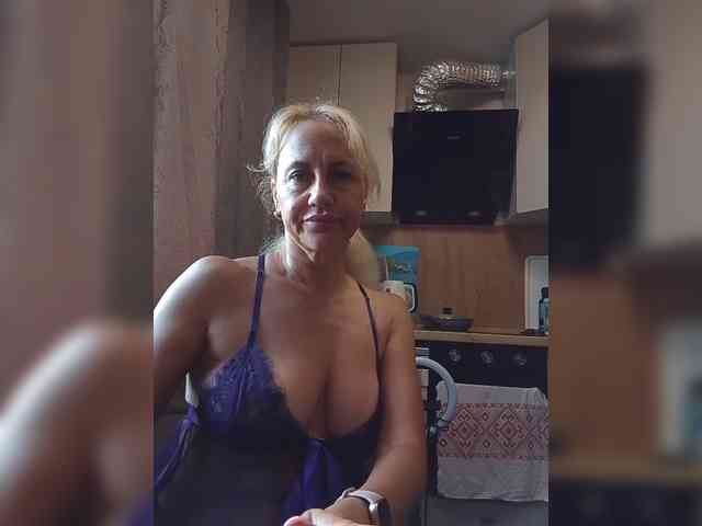 KissMiSveet1234 webcam