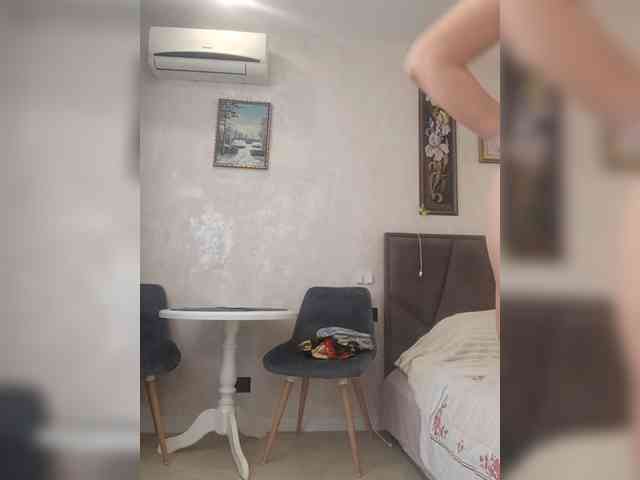 KissMiSveet1234 webcam