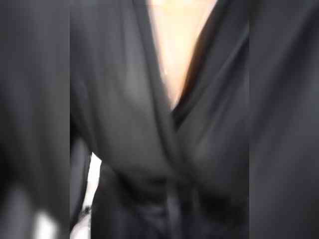 KissMiSveet1234 webcam