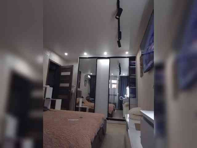 KissMiSveet1234 webcam