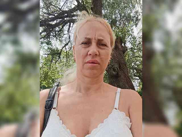 KissMiSveet1234 webcam