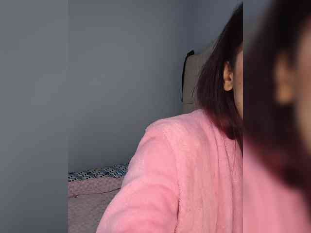 VelvetCherryy webcam