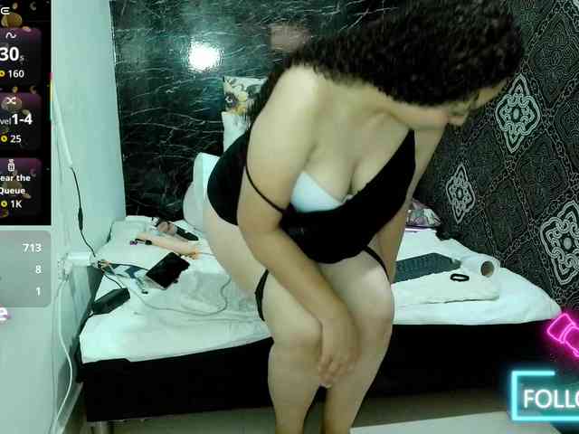 NaghtyGirl webcam
