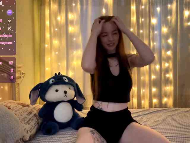MintaAlbanez webcam