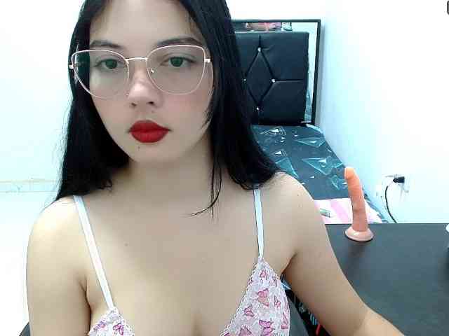 valeria-alluri19 webcam