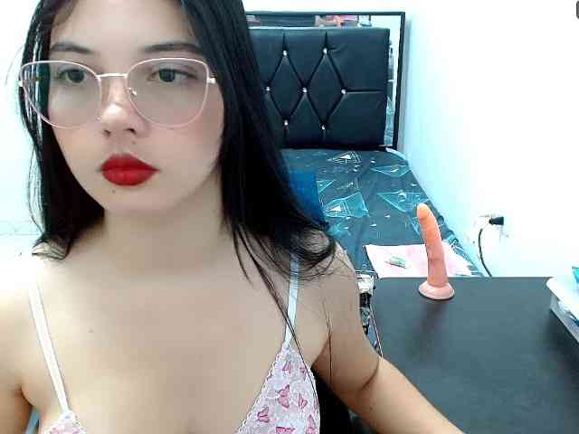 valeria-alluri19 webcam