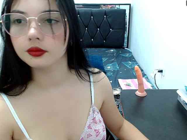 valeria-alluri19 webcam