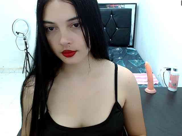 valeria-alluri19 webcam