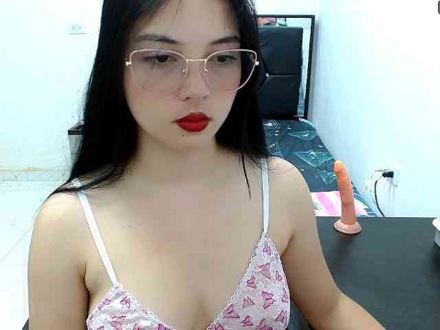 valeria-alluri19 webcam
