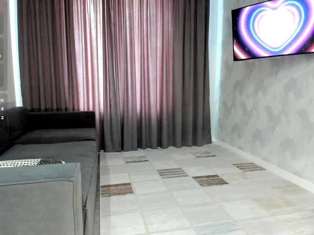 adelinya live cam on BongaCams
