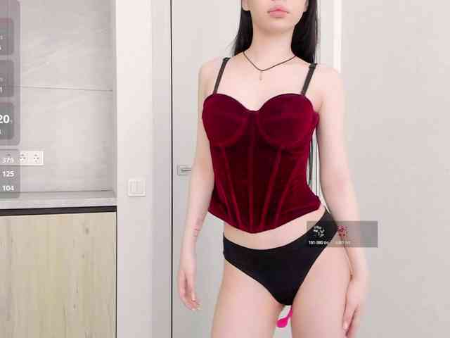 Dieses Model ist jetzt live. adelinya