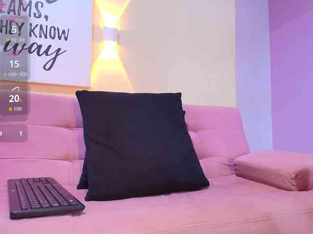 LiilyyDream webcam