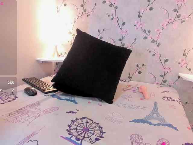 LiilyyDream webcam