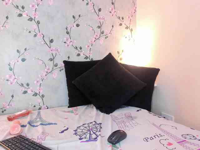 LiilyyDream webcam