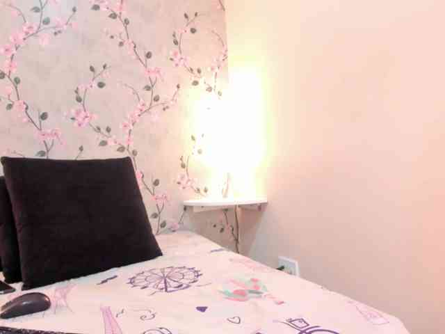 LiilyyDream webcam