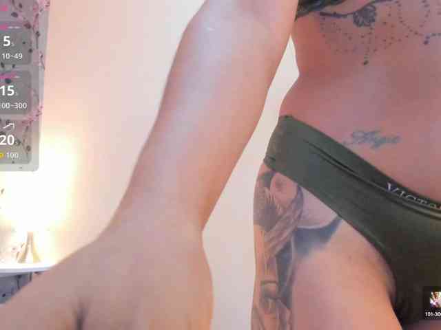 LiilyyDream webcam