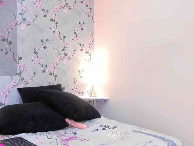 LiilyyDream webcam