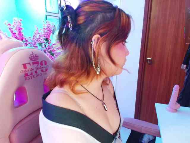 Athenea-Sweete webcam