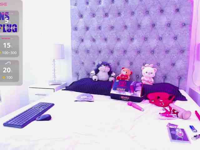 Zoe-moon webcam